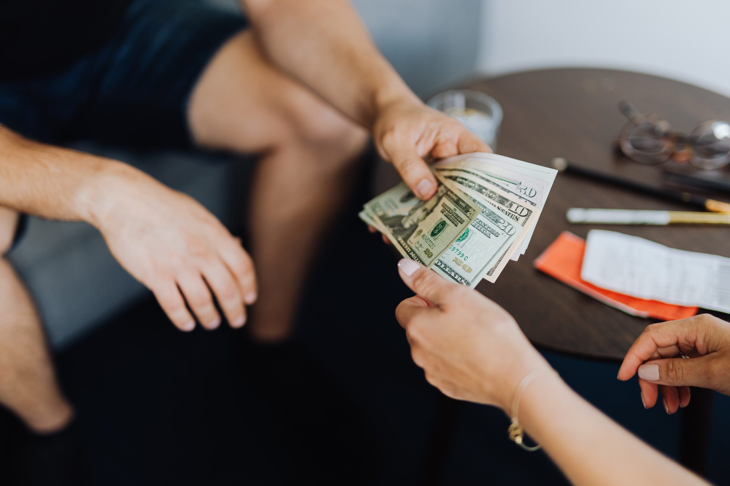 How Virginia Determines The Size And Duration Of Spousal Support Payments